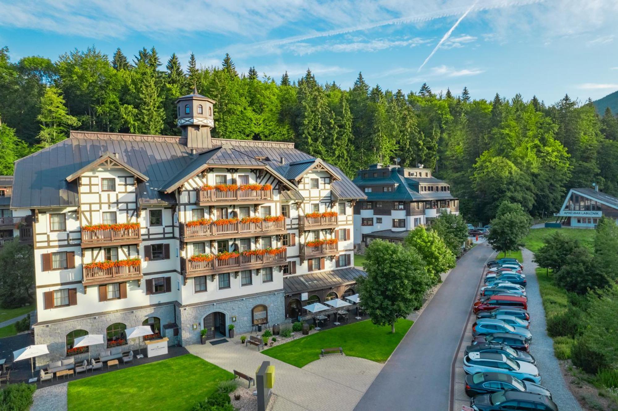 Savoy Hotel Špindlerŭv Mlýn Eksteriør billede