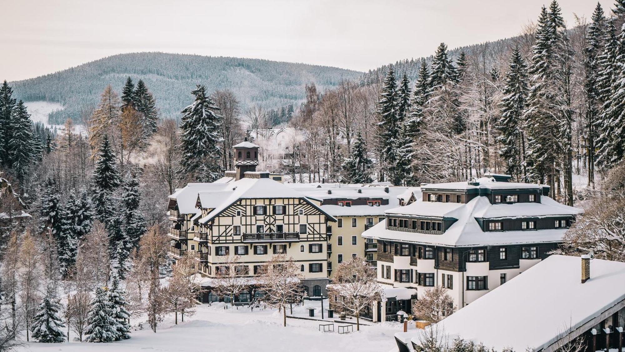 Savoy Hotel Špindlerŭv Mlýn Eksteriør billede